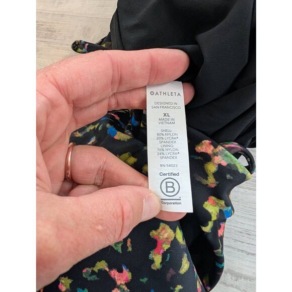 Athleta Leopard Keyhole One Piece Swimsuit‎ women's XL black dark multicolor - Picture 7 of 8